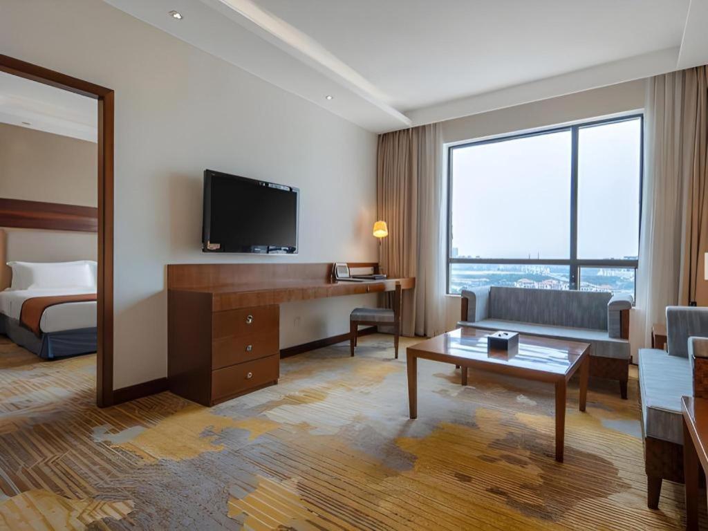 Baohua Harbour View Hotel Haikou  Exterior photo
