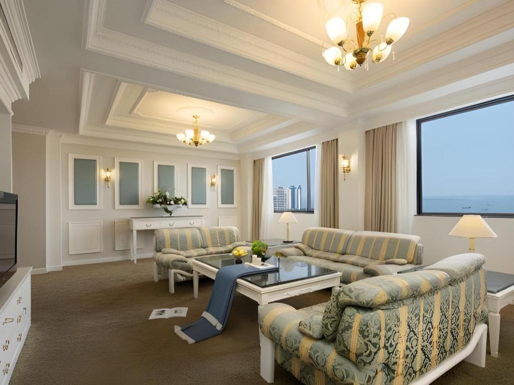Baohua Harbour View Hotel Haikou  Exterior photo